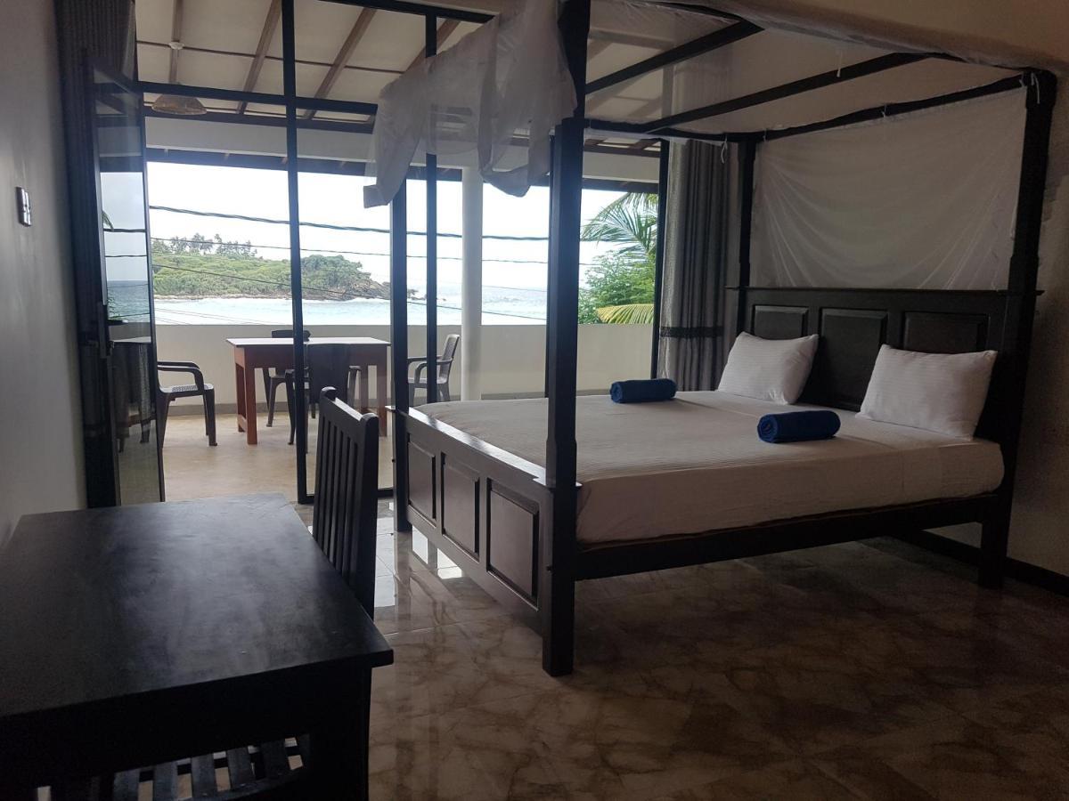 Sea Port Hiriketiya Bed & Breakfast Dikwella Exterior foto